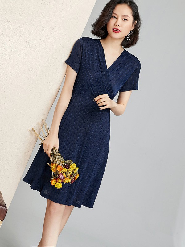 芳外女装2021春夏季