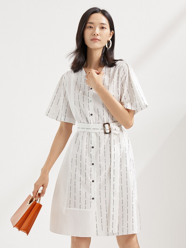 FUUNNYFEELLN女装2021春夏季