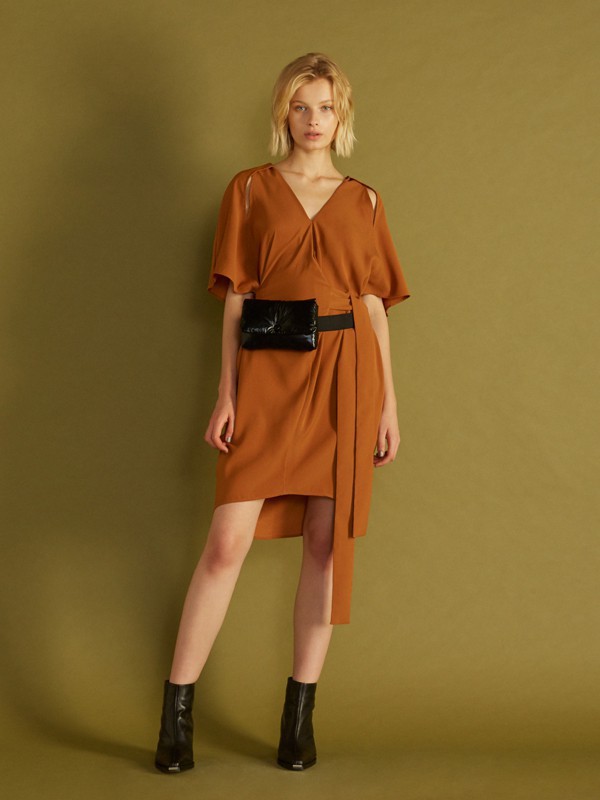 ARETE女装2021春夏季