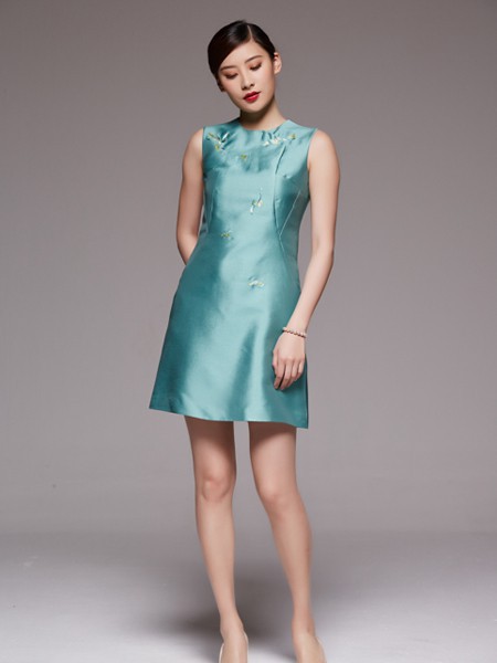 艾叶艺品女装2021春夏季