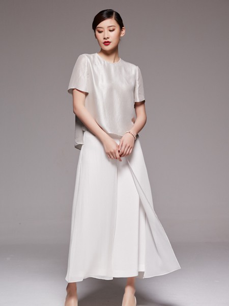 艾叶艺品女装2021春夏季