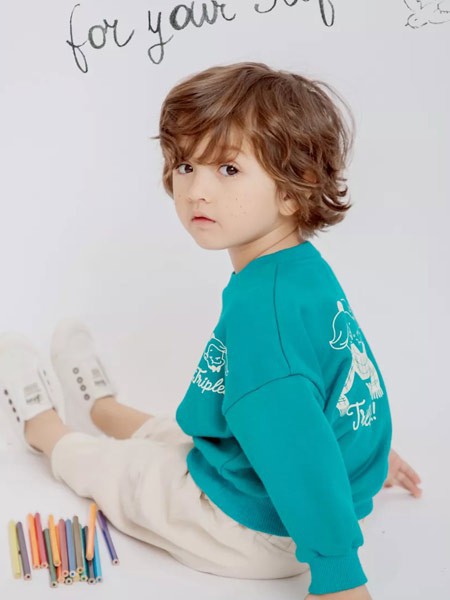 草莓家族童装2021秋冬季