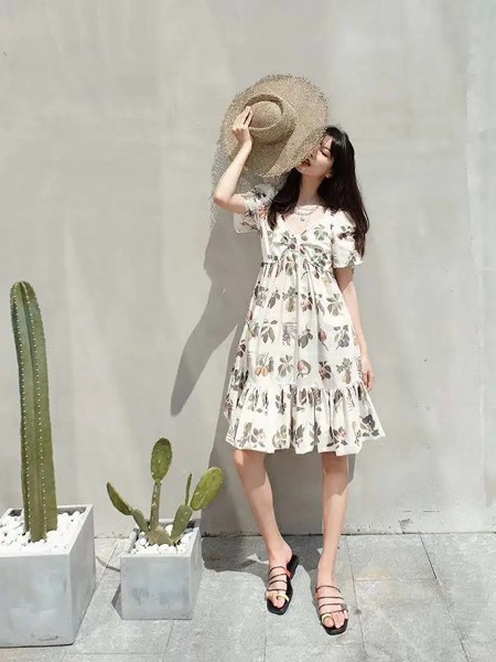 洣露女装2021春夏季