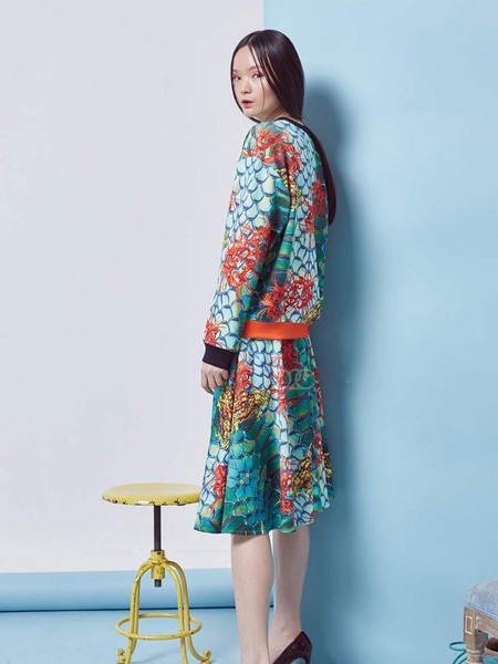 趙贝勒女装2021春夏季