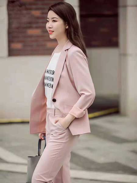 舍念女装2021秋冬季