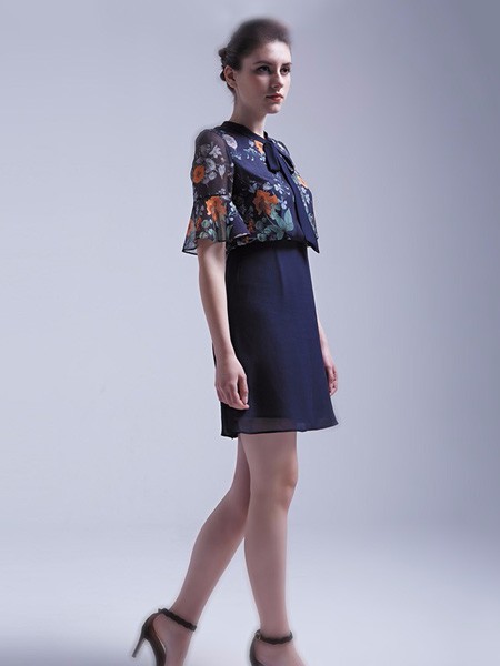 劲草女装2021春夏季