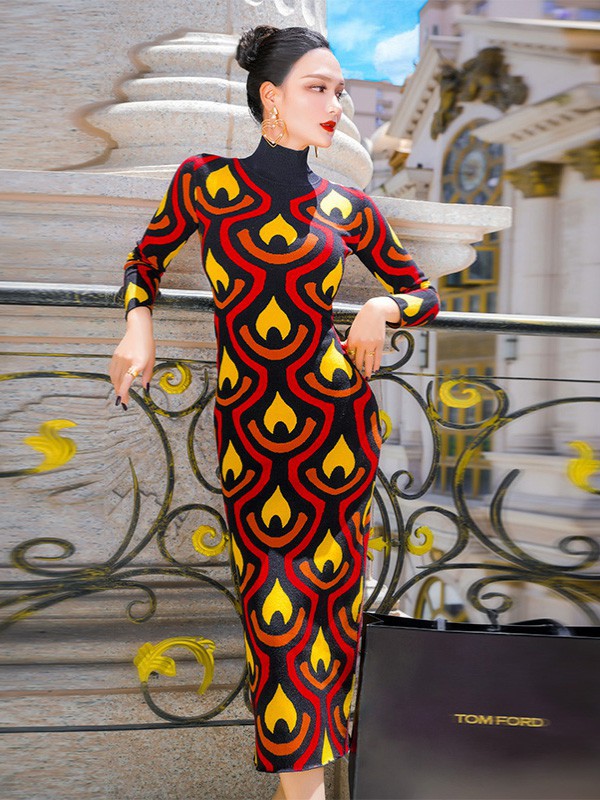 型色缤纷女装2021秋冬季