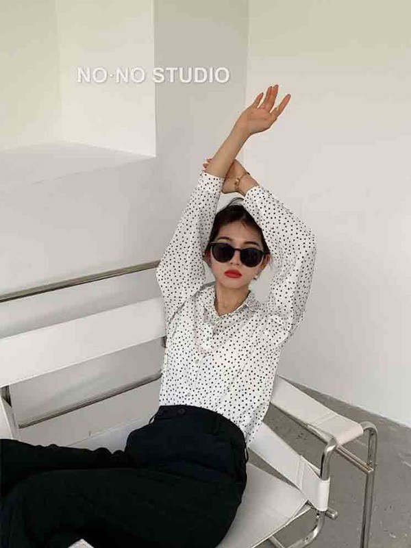 OMX女装2021秋冬季白色波点衬衫