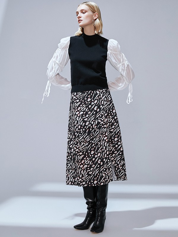 纬漫纪女装2021秋冬季