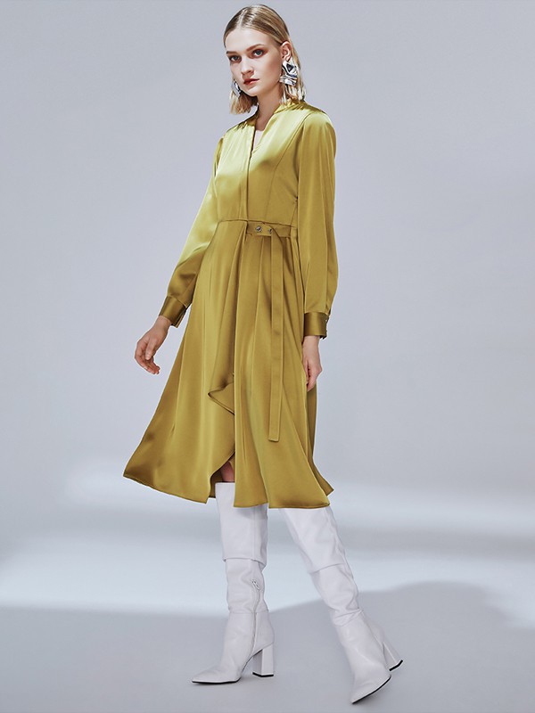 纬漫纪女装2021秋冬季黄色收腰衬衫裙