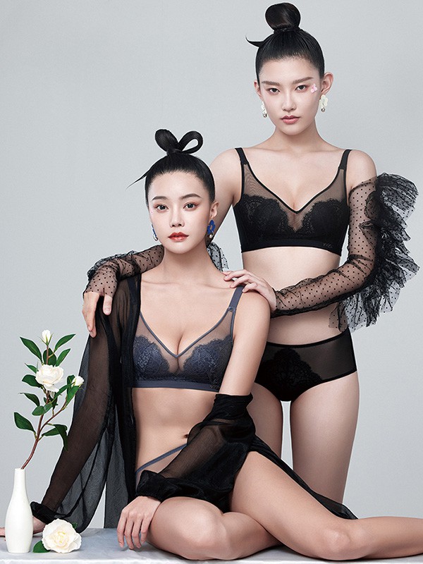 花姬内衣2021秋冬季藏蓝色时尚内衣