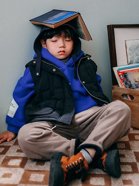 马丘比丘2021秋冬季藏蓝色卫衣