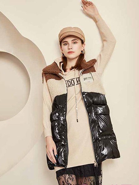 搭姿2021秋冬季拼色拼接棉服