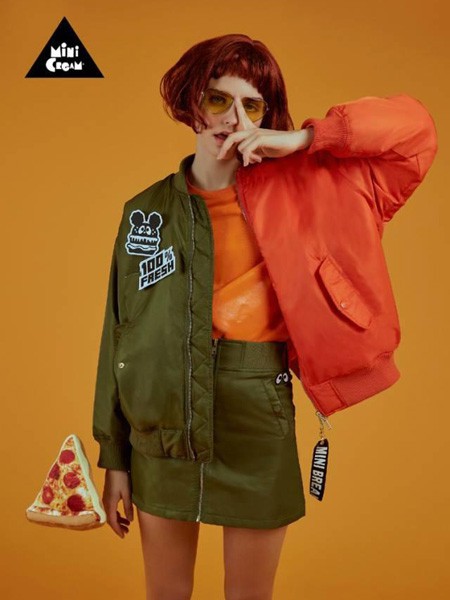 FIVECM2021秋冬季军绿色印花外套