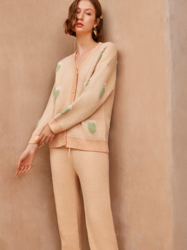 AMYDIMO内衣2021秋冬季米色家居服