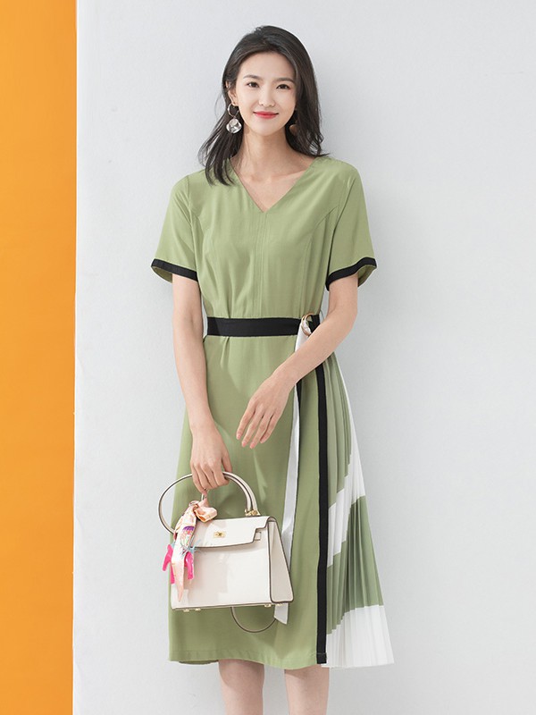 ​凝慧女装2021春夏季绿色印花连衣裙