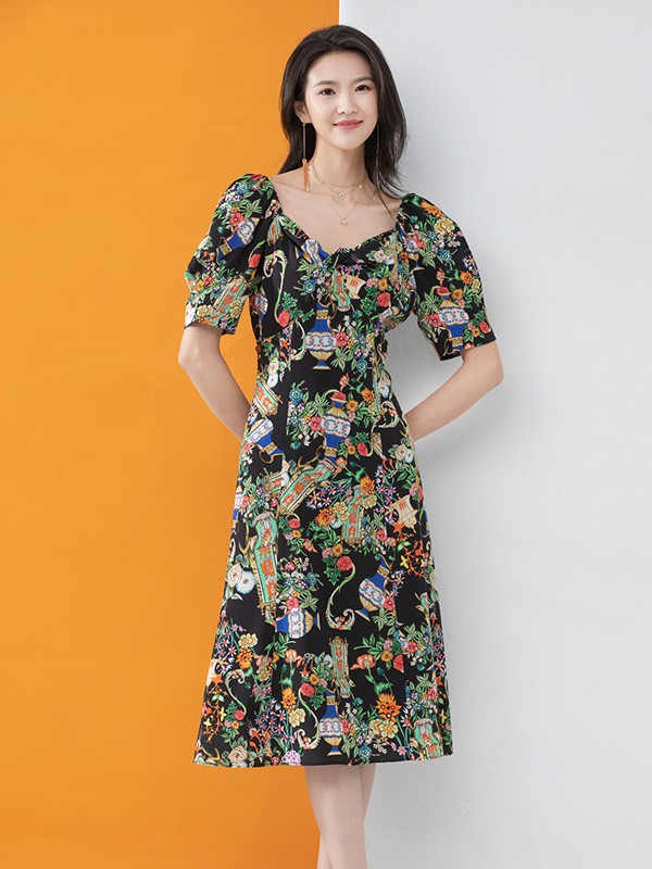 ​凝慧女装2021春夏季黑色印花连衣裙