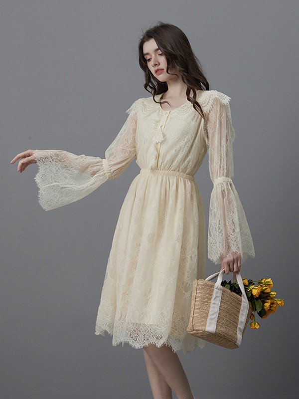 卡芮茜女装2021春夏季米色纱网连衣裙