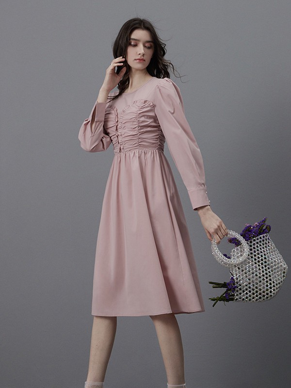 卡芮茜女装2021春夏季粉色纯色连衣裙