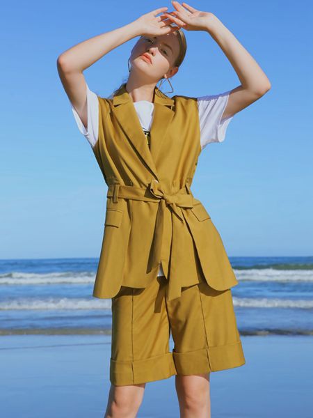 异闻女装2021春夏季