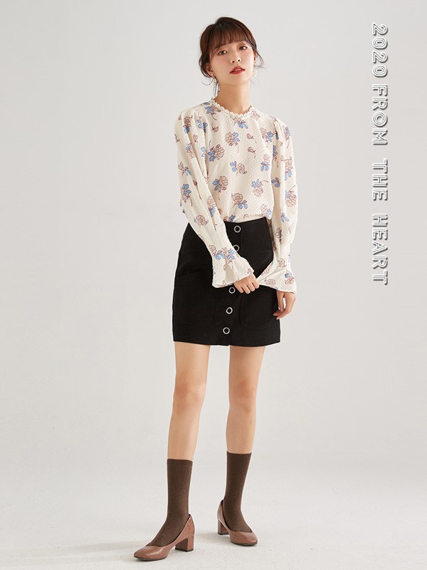 森林鸟2021秋冬季黑色纯色包臀裙