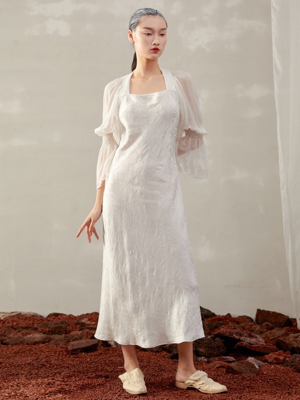 界内界外女装2021春夏季