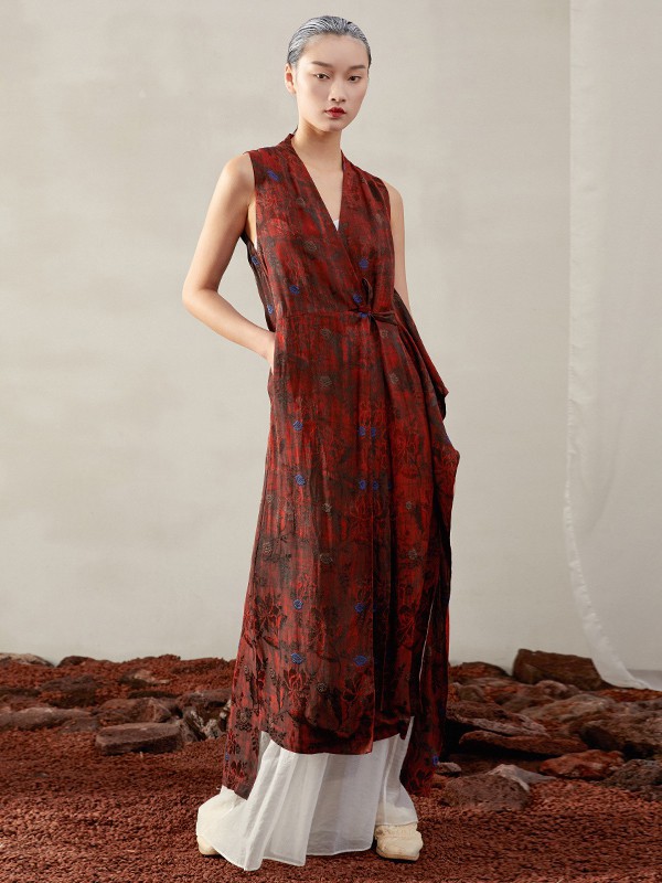 界内界外女装2021春夏季