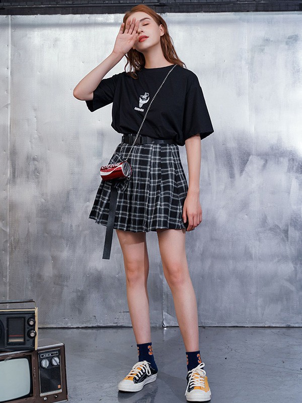 茵曼2021春夏季灰色格子短裙