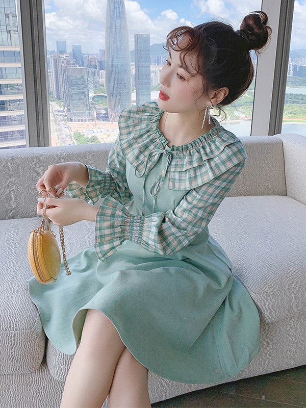 歌贝姿女装2021秋冬季绿色纯色连衣裙