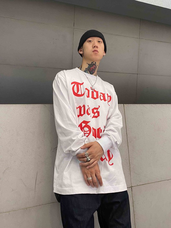 WHOOSIS休闲装2021秋冬季白色字母T恤