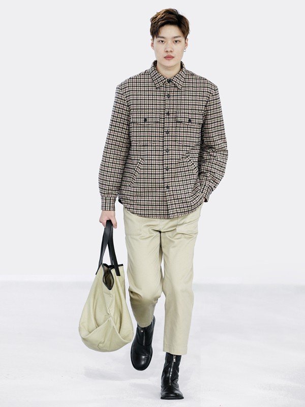 九平道男装2021秋冬季棕色格子衬衫