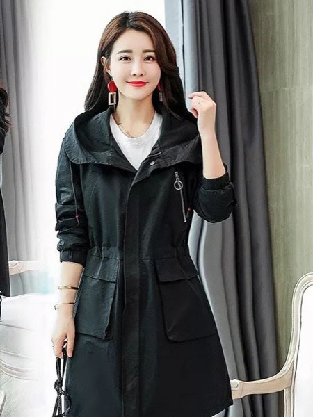 至感休闲装2021秋冬季黑色连帽外套