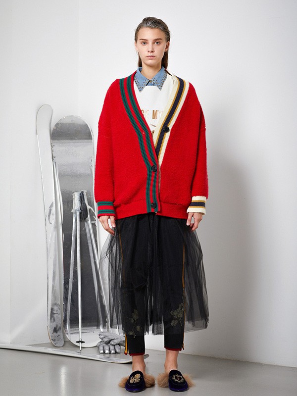 尤缇女装2021秋冬季红色纯色针织衫