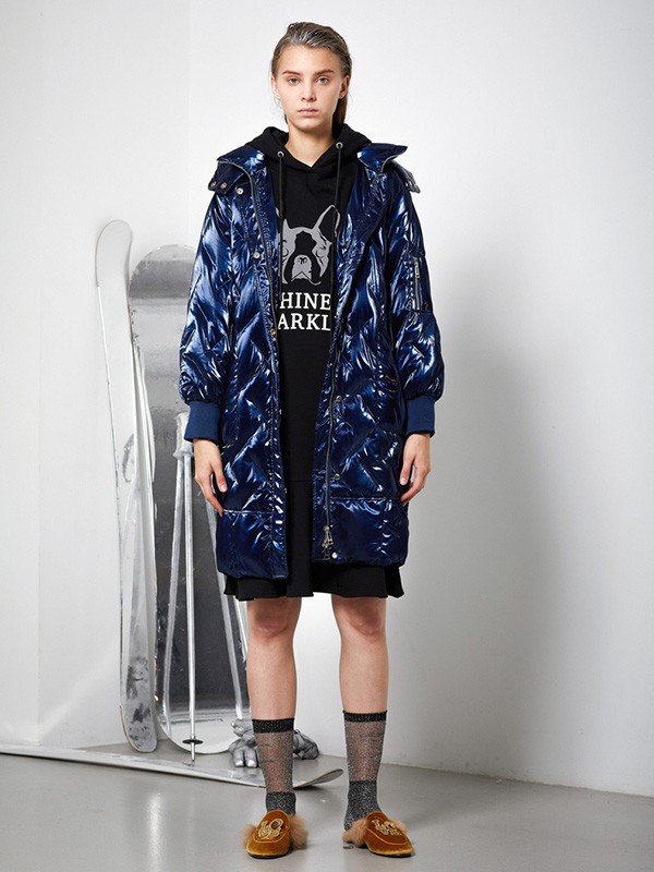 尤缇女装2021秋冬季藏蓝色连帽羽绒服