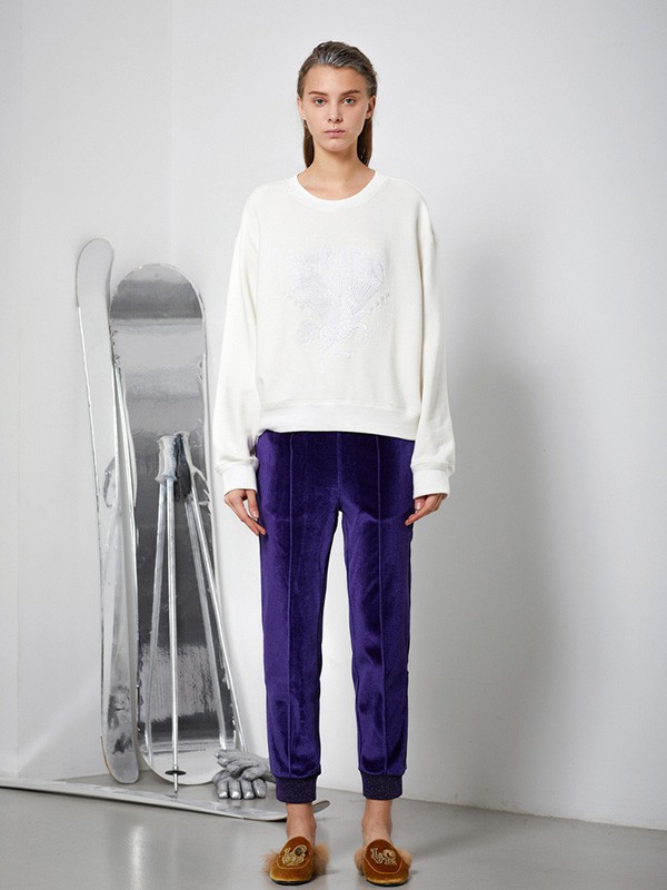 尤缇女装2021秋冬季白色宽松针织衫