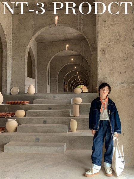 拾恩初＆番薯片2021秋冬季藏蓝色纯色西装