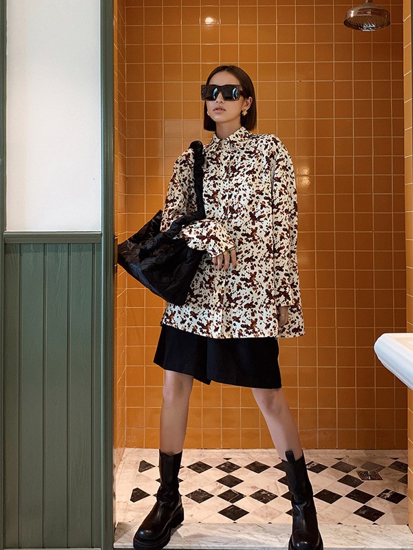 AUDREYWANG女装2021秋冬季白色印花长裙