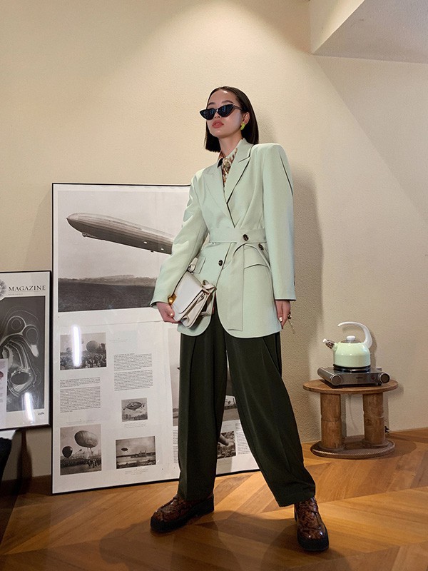 AUDREYWANG女装2021秋冬季绿色纯色西装