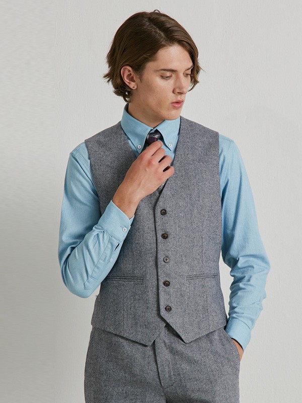 卡吉米2021秋冬季浅蓝色纯色长裙