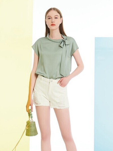 浪漫茜诗2021春夏季白色纯色短裤