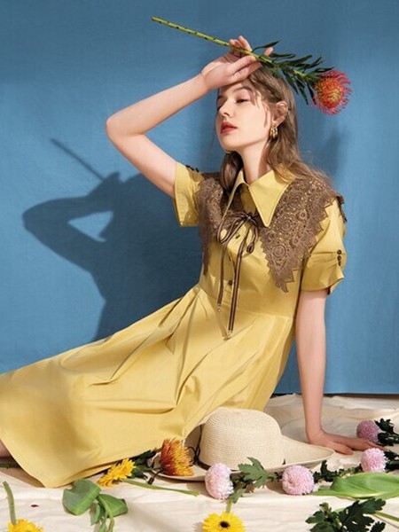 浪漫茜诗女装2021春夏季黄色泡泡袖连衣裙