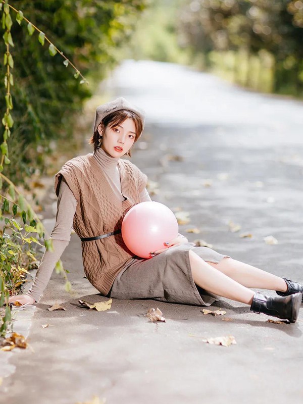 谜菲2021秋冬季灰色纯色半身裙