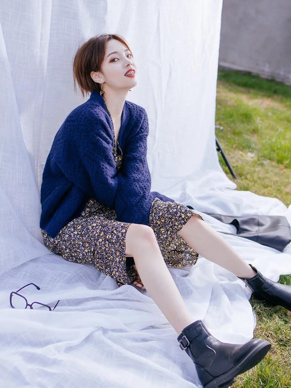 谜菲2021秋冬季紫色纯色毛衣