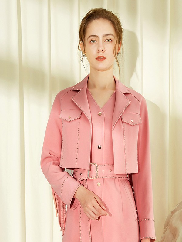 千颖2021秋冬季粉色收腰连衣裙