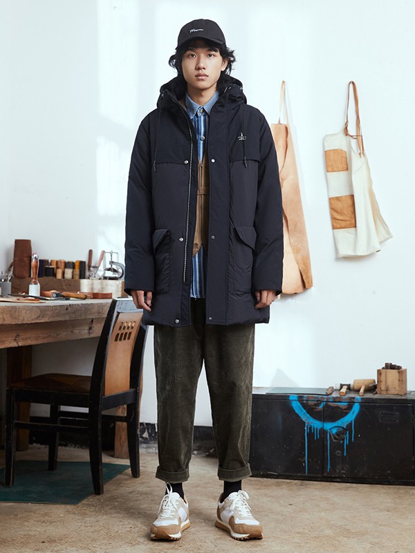 甲子三组男装2021秋冬季黑色纯色派克服