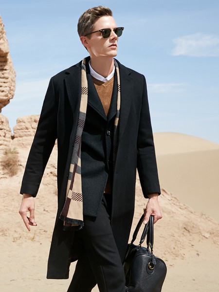 时代森迪男装2021秋冬季黑色纯色大衣