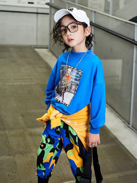 麦哈·派童装2022春夏季蓝色印花T恤