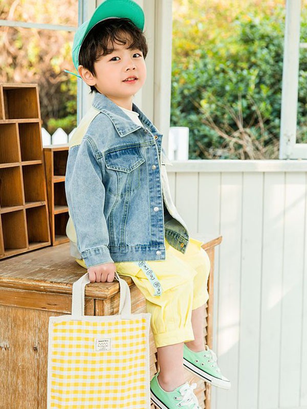 五岳童盟童装2022春夏季蓝色纯色外套