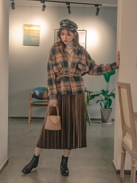 香妲儿女装2021秋冬季咖啡色纯色长裙