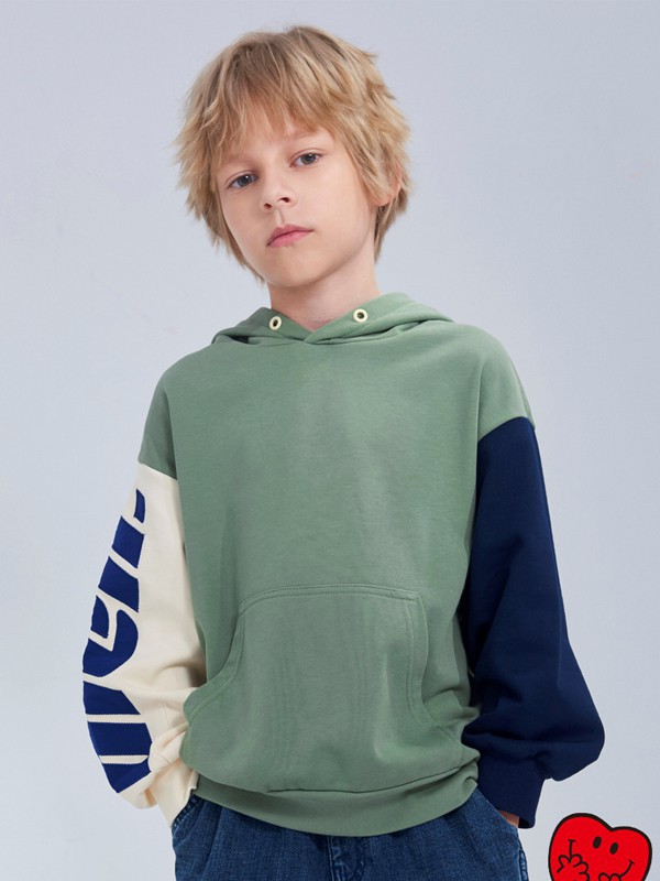 卡宾2021秋冬季拼色字母卫衣